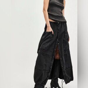 Free people Eloise parachute Maxi Skirt. NWOT